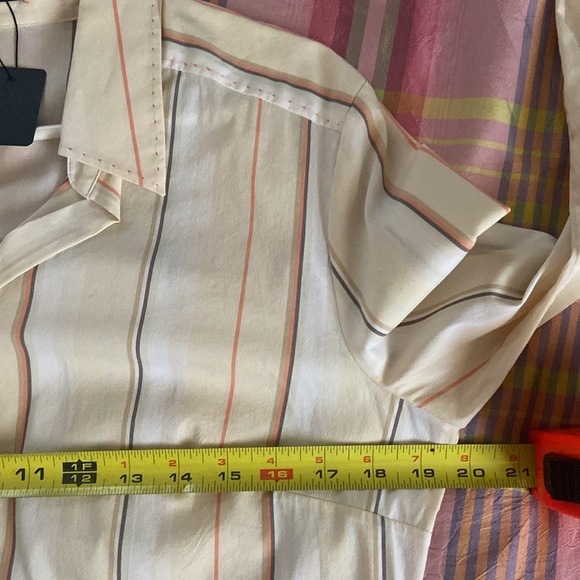 Elie Tahari button up top sz M - Picture 8 of 10